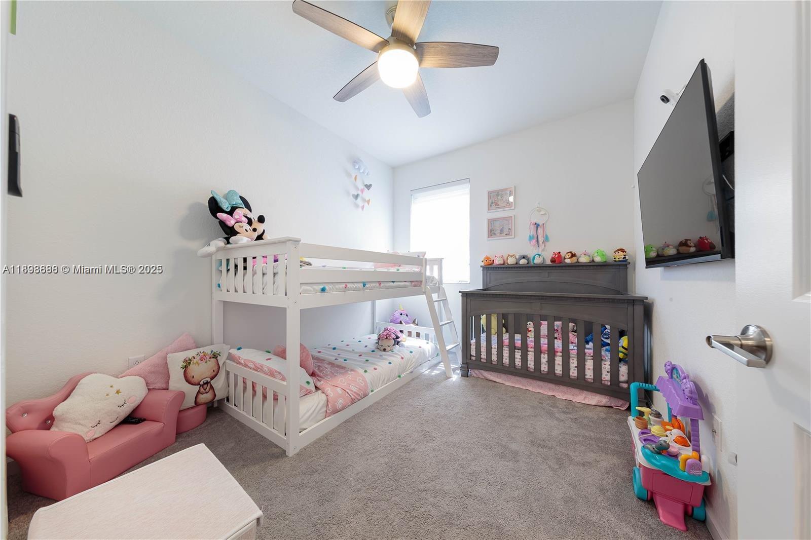 PINE ISLE - Residential Lease