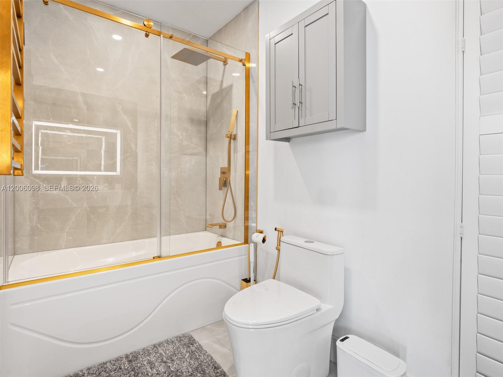 TARTAN COCONUT CREEK PHAS - Residential