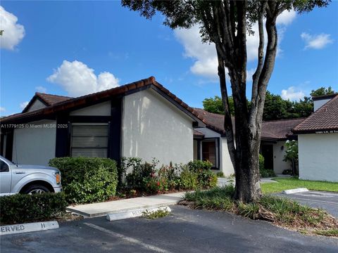 14985 SW 48th Ter 26H Miami FL 33185