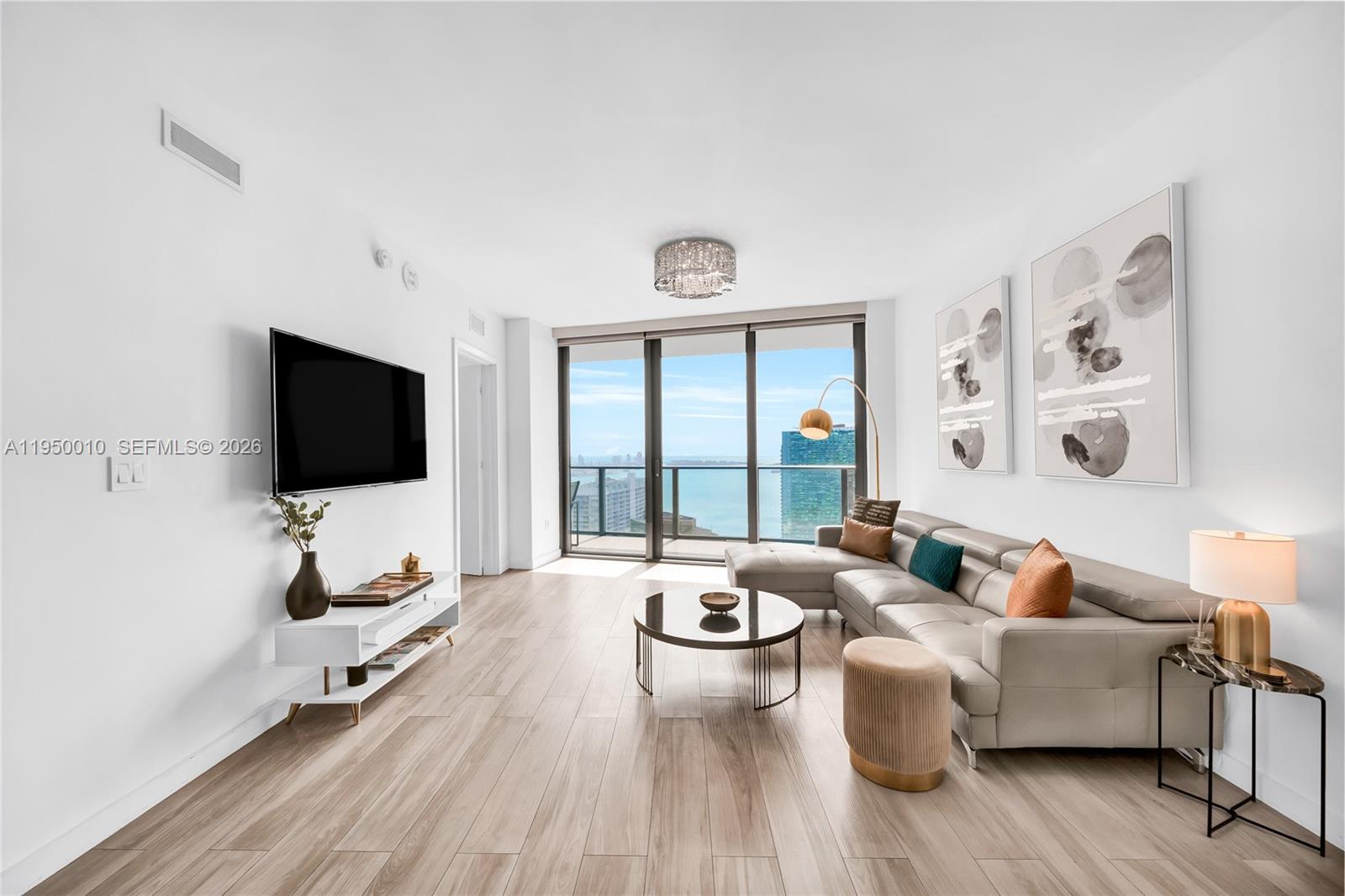 1300 S Miami Ave 4402