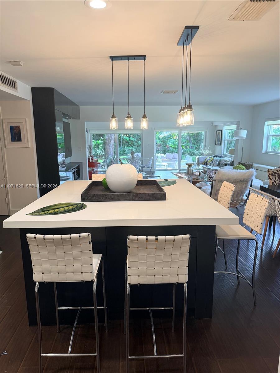 2857 N Palm Aire Dr 2857