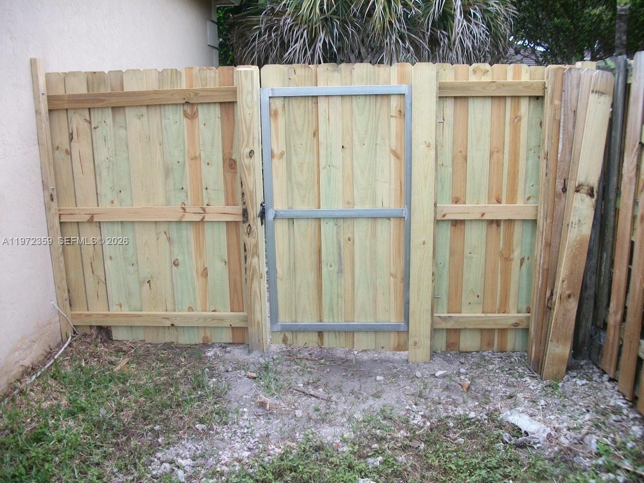 MOWRY VILLAS - Residential