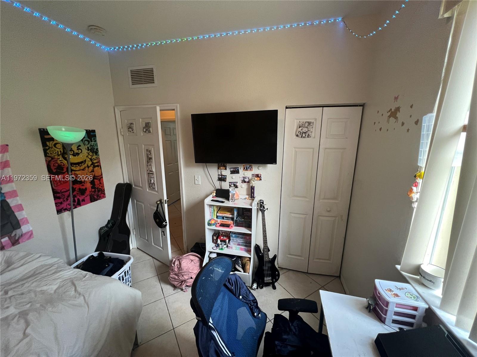 MOWRY VILLAS - Residential