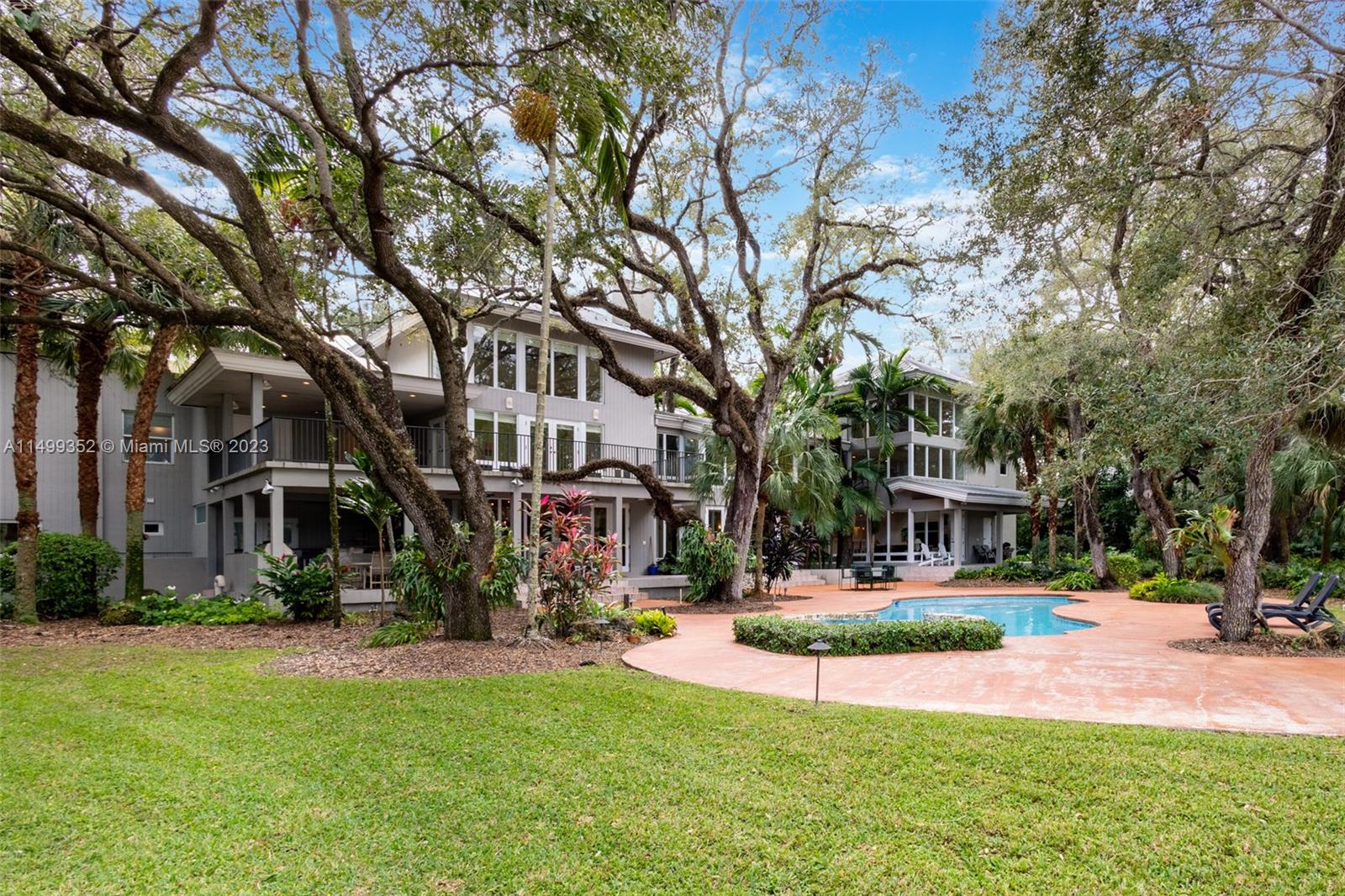 HAMMOCK LAKE NO 2 - Residential