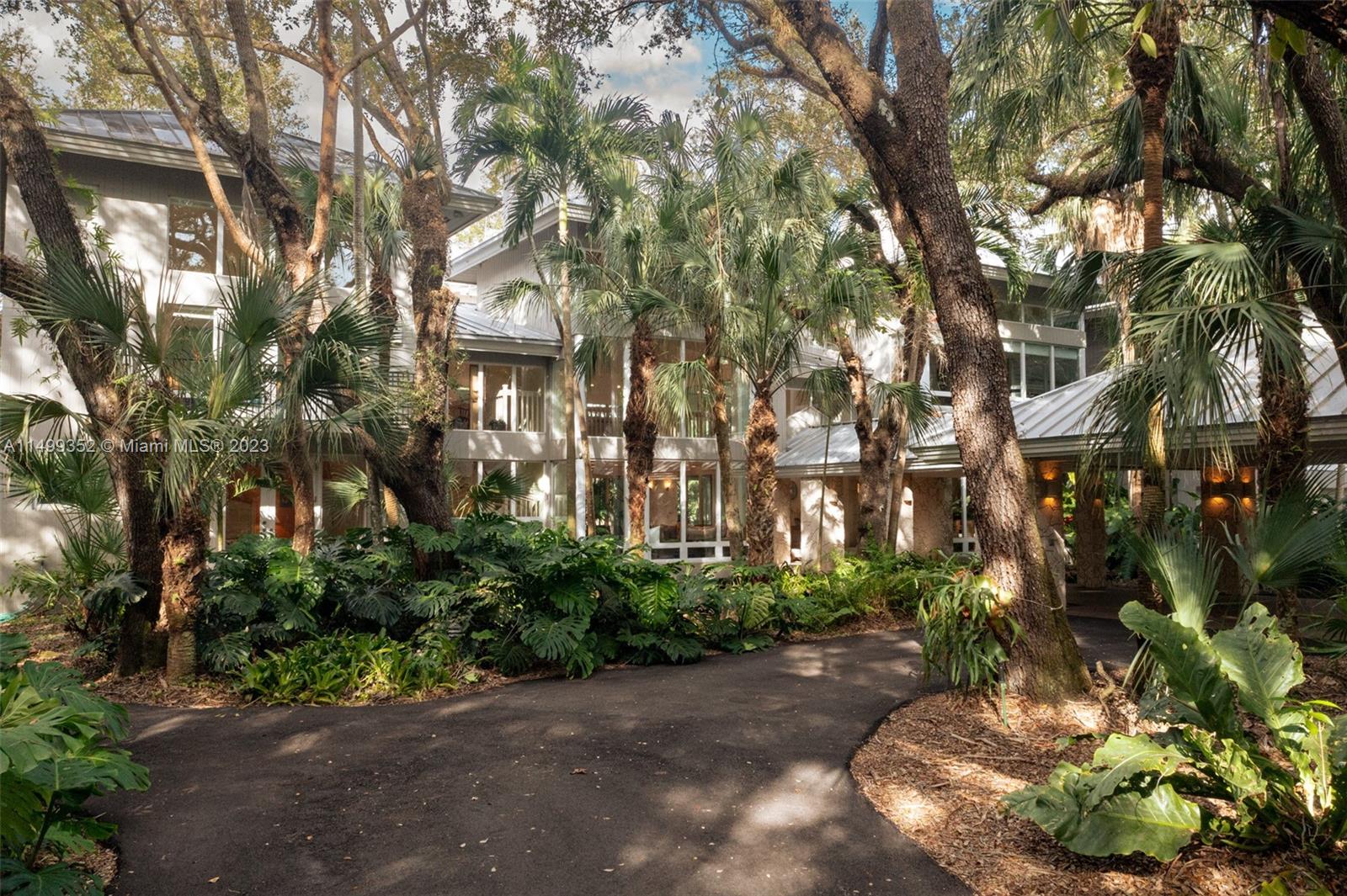 HAMMOCK LAKE NO 2 - Residential