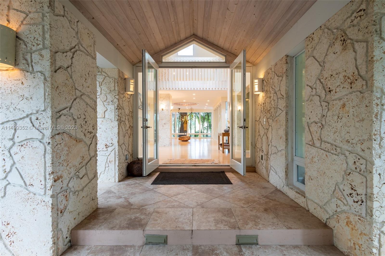 HAMMOCK LAKE NO 2 - Residential