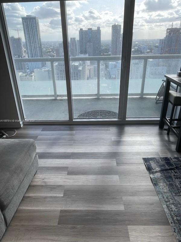 Photo 1 of 50 Biscayne Blvd Blvd 3403, Miami, Florida, $325,000, Web #: 11597814