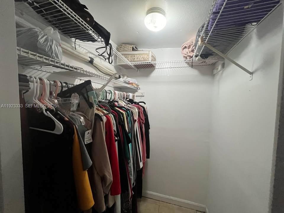 BRENDALE HEIGHTS - Residential Lease