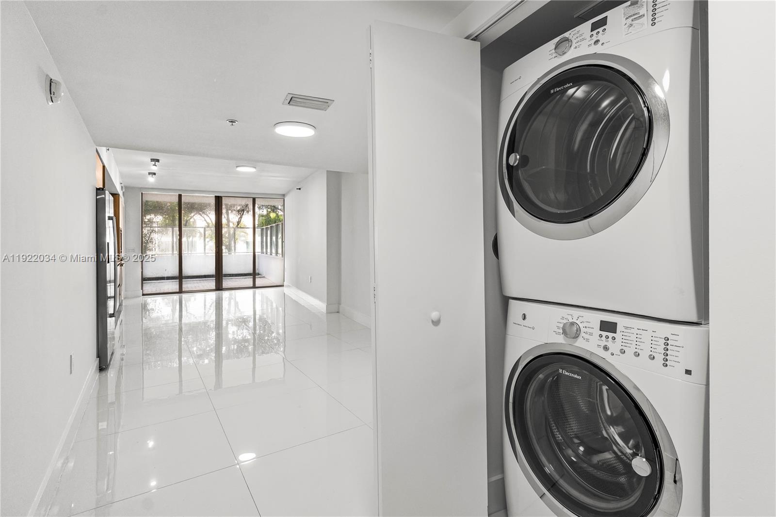 AMD PL OF 2ND OCEAN FRONT - Residential