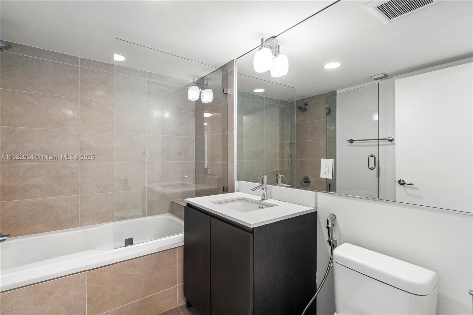 AMD PL OF 2ND OCEAN FRONT - Residential