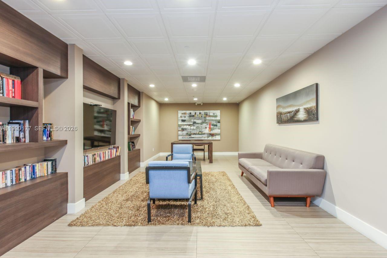 AVENTURA ELDORADO CONDO - Residential