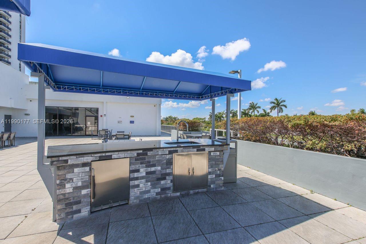 AVENTURA ELDORADO CONDO - Residential