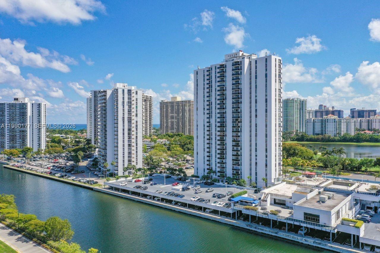 3675 N Country Club Dr 401