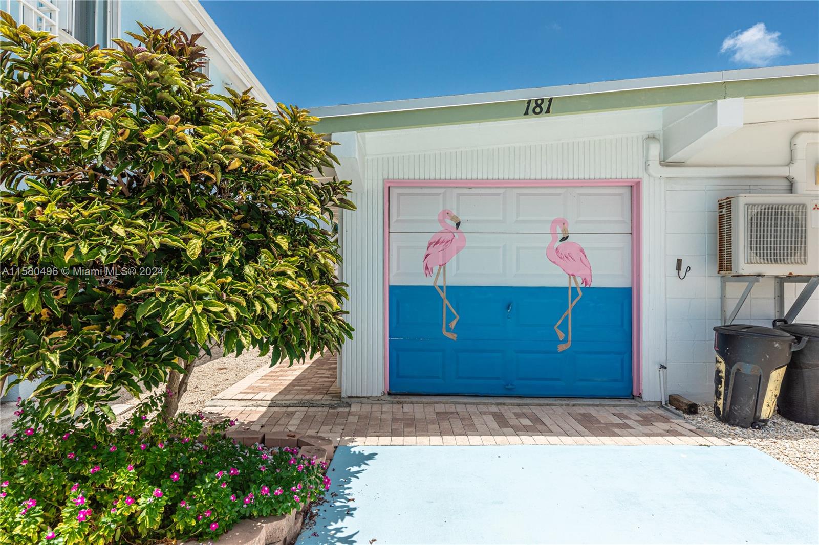 KEY COLONY BEACH - Residential