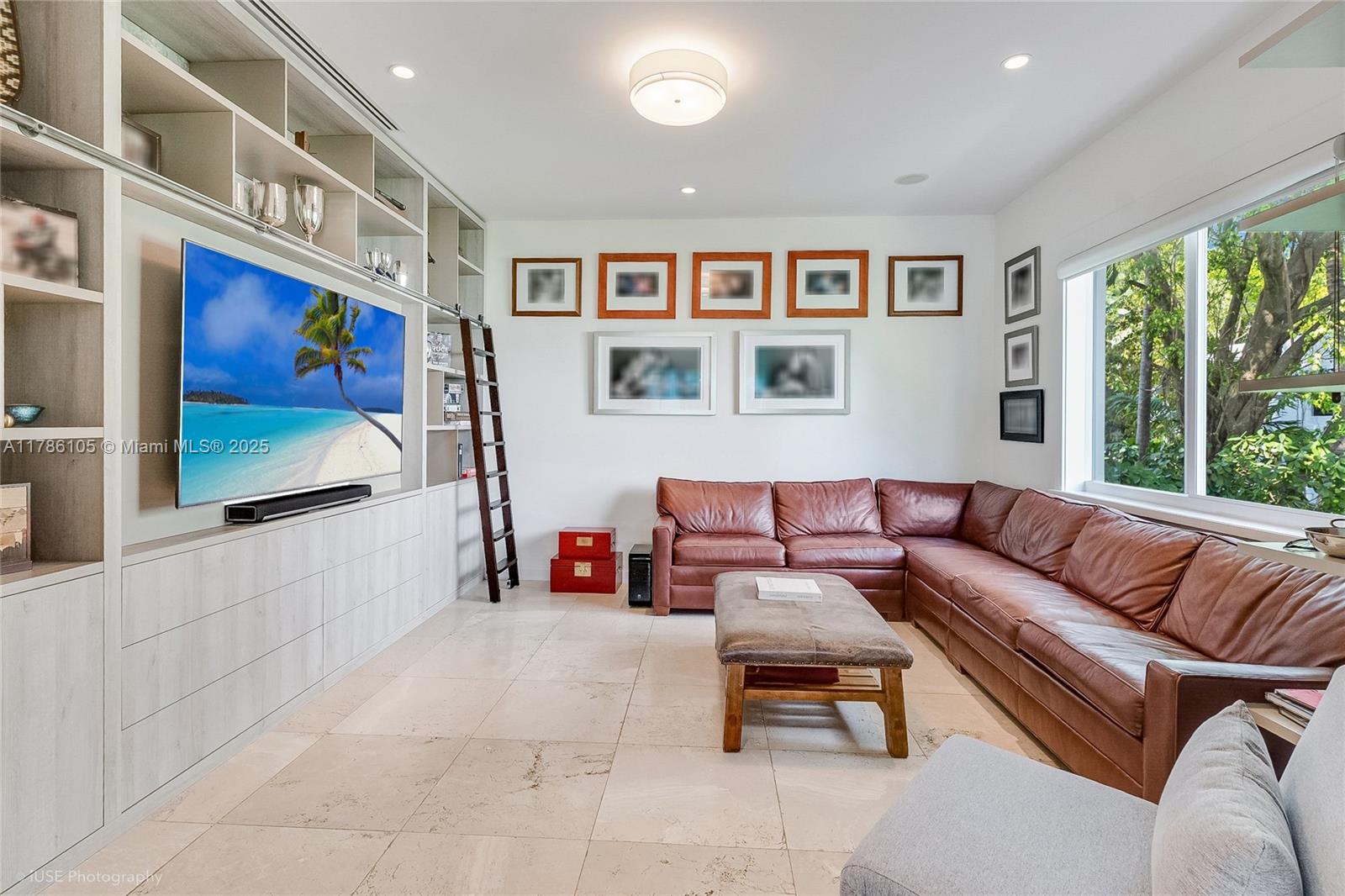 CANAL ESTATES - Residential