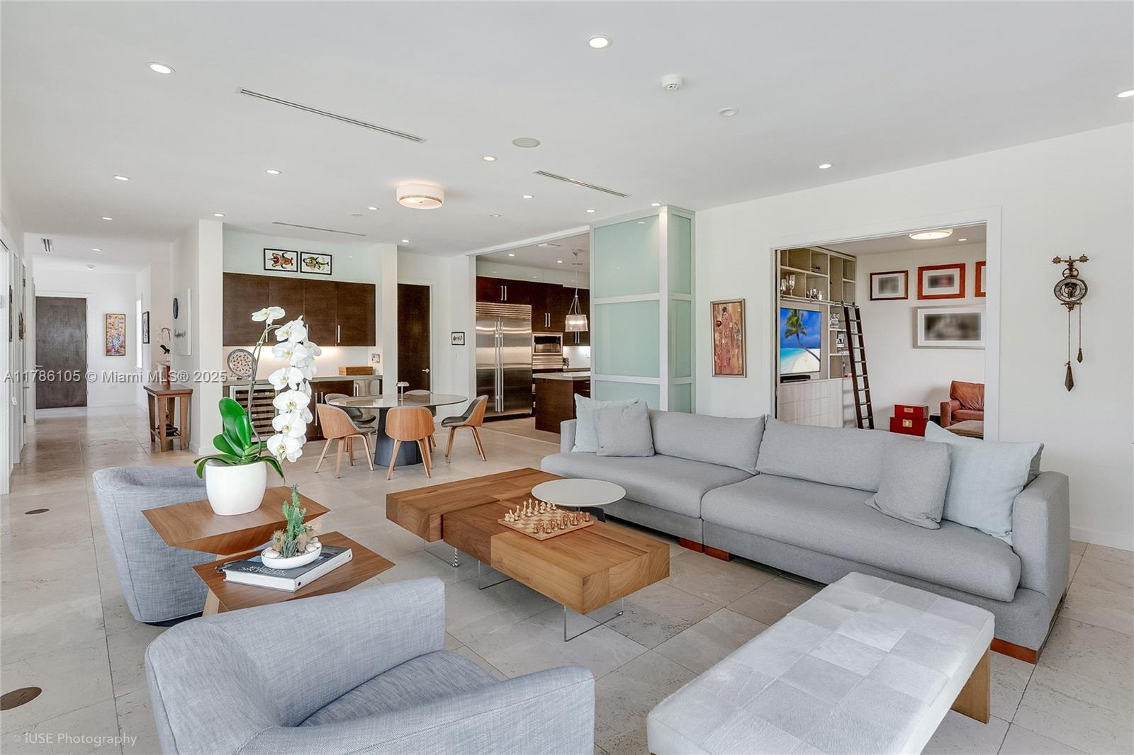 CANAL ESTATES - Residential