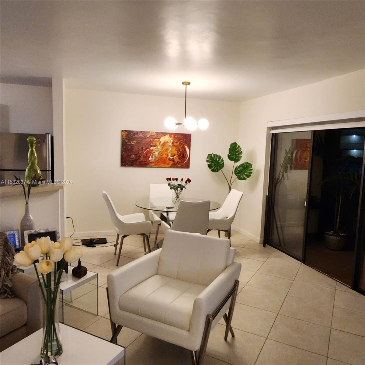 PLANTATION CLUB B CONDO - Residential