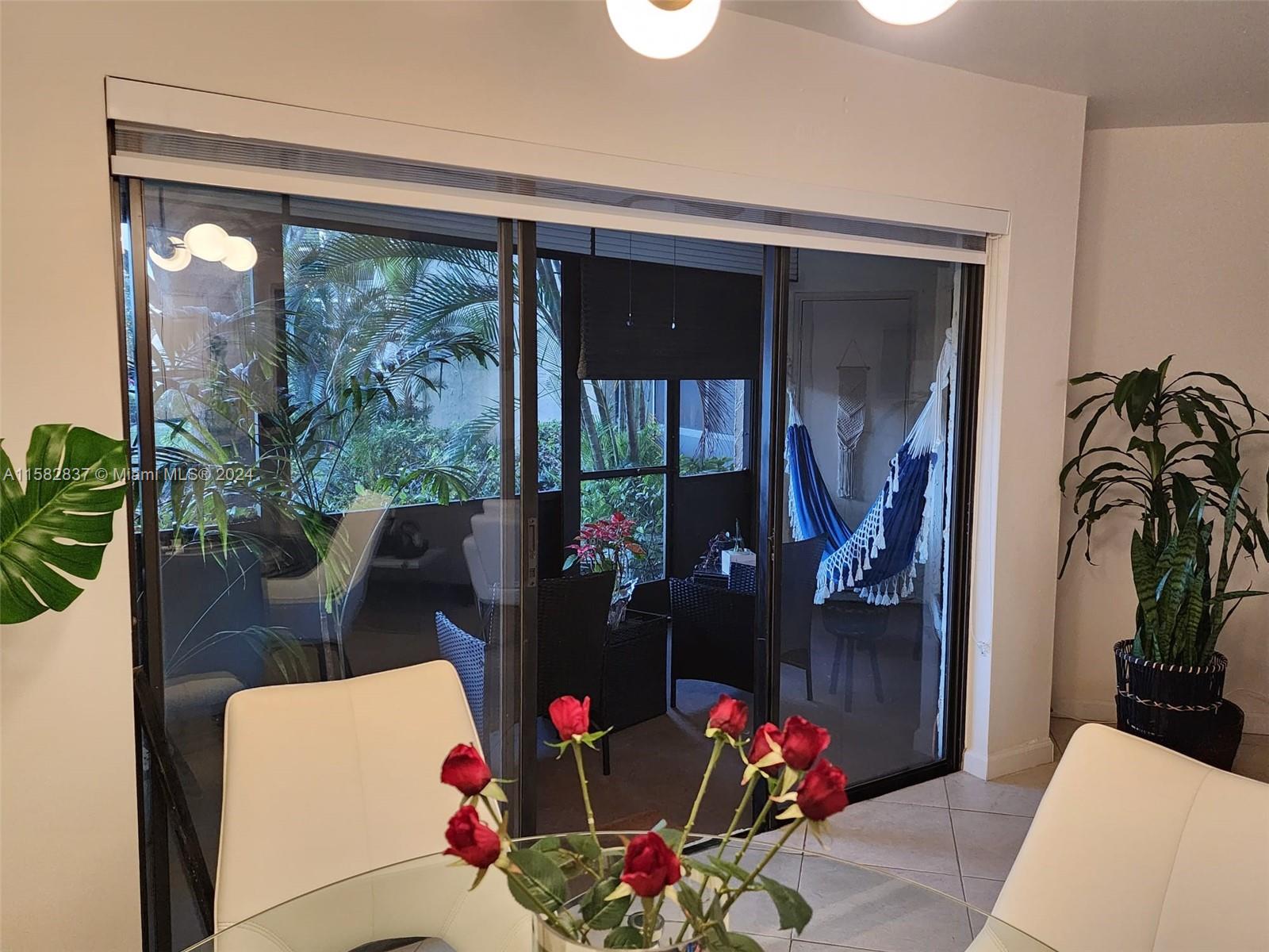 PLANTATION CLUB B CONDO - Residential