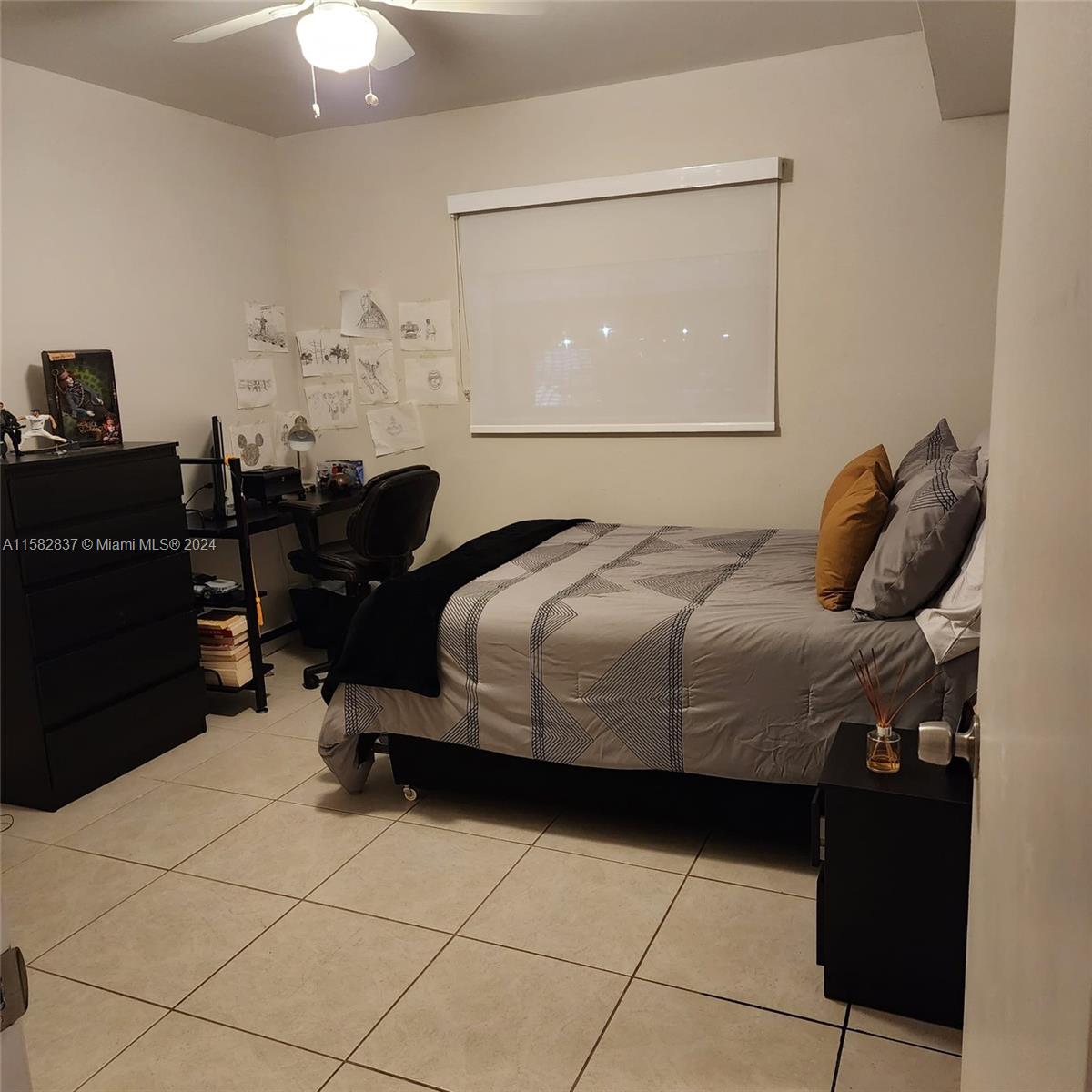 PLANTATION CLUB B CONDO - Residential