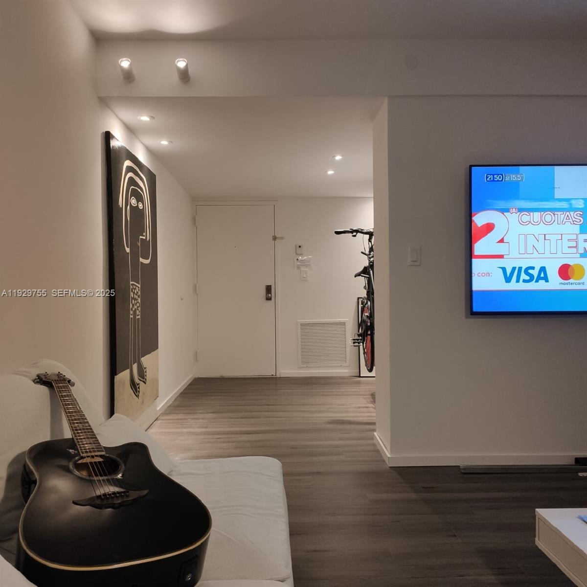 TOWER AT BISCAYNE COVE CO - Residential Lease