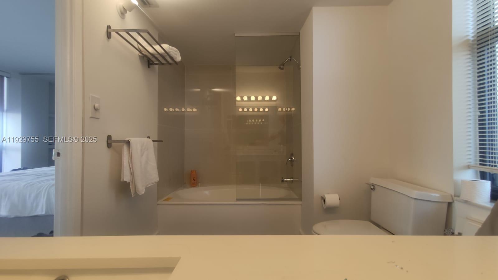 TOWER AT BISCAYNE COVE CO - Residential Lease