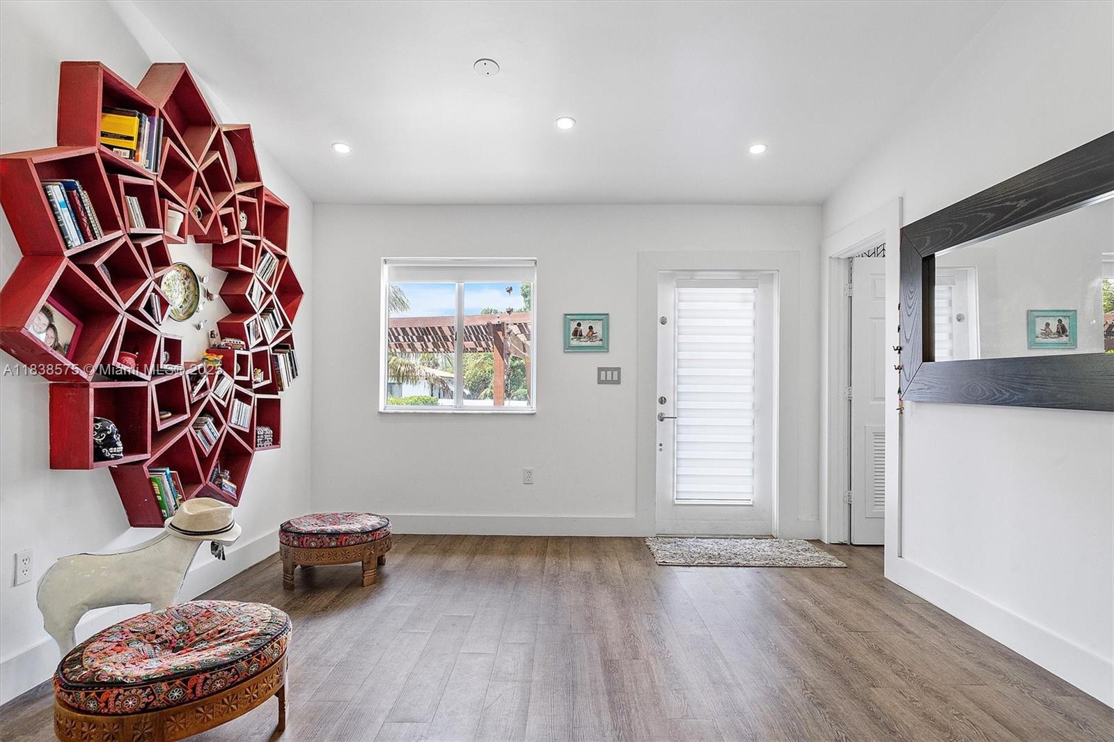 BELLEVUE BISCAYNE - Residential Lease