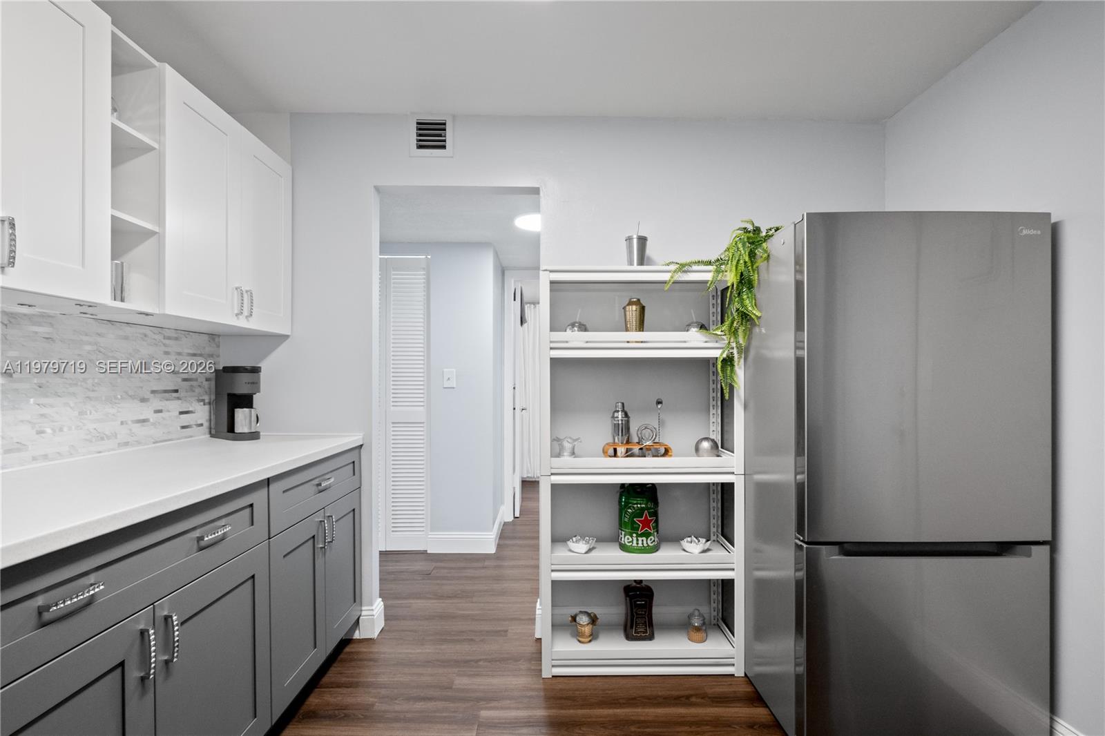 GOLDEN HORN SOUTH CONDO - Residential