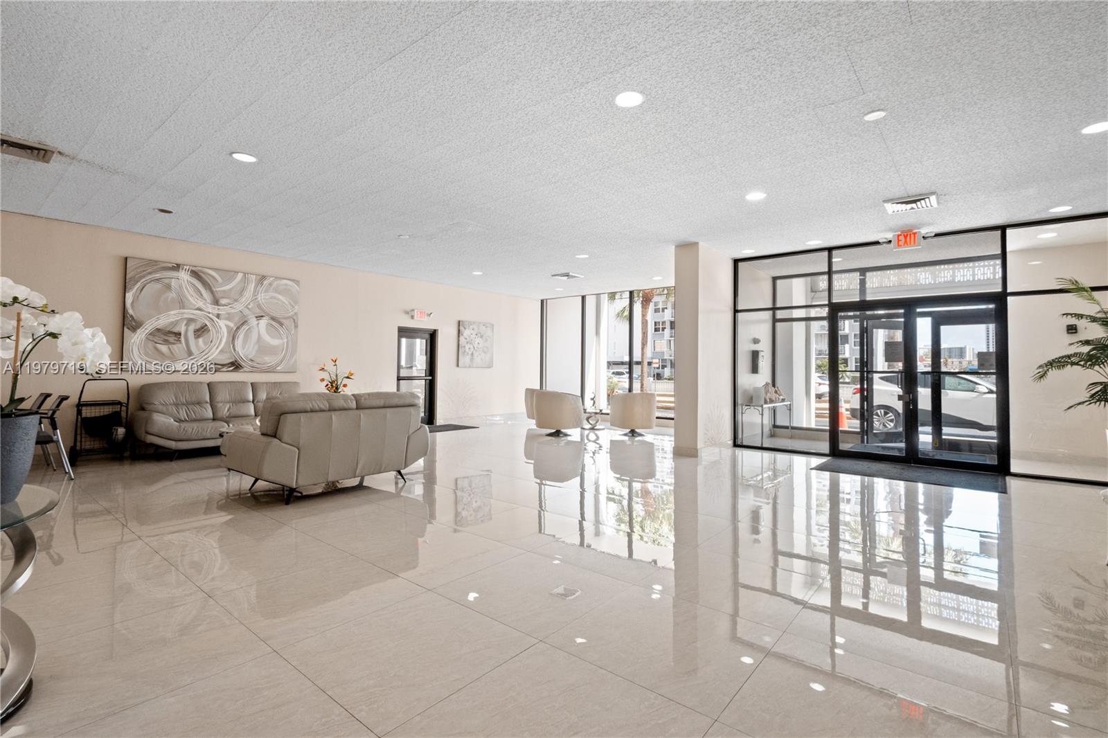 GOLDEN HORN SOUTH CONDO - Residential