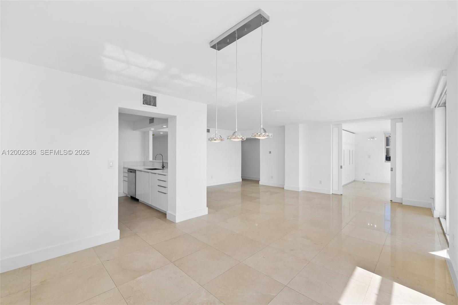 BAYSHORE PLACE CONDO - Residential