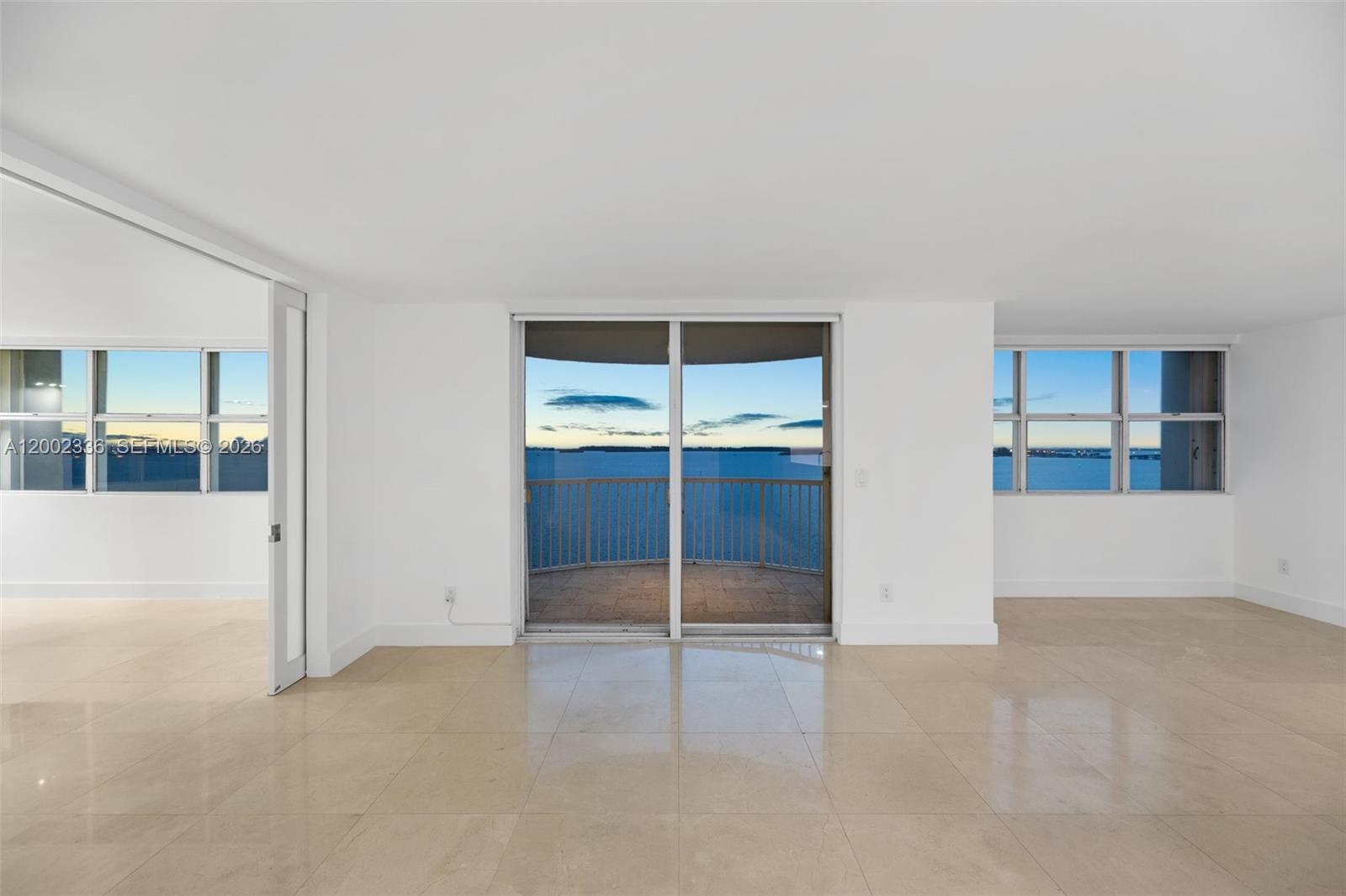BAYSHORE PLACE CONDO - Residential