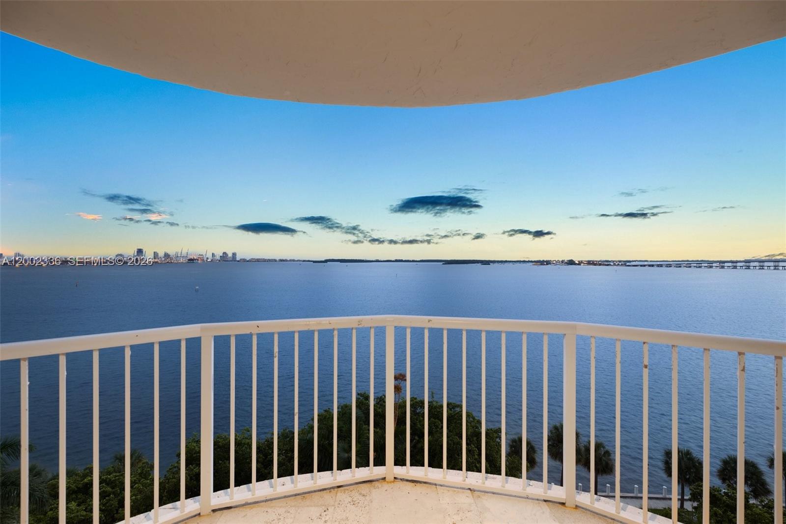 BAYSHORE PLACE CONDO - Residential