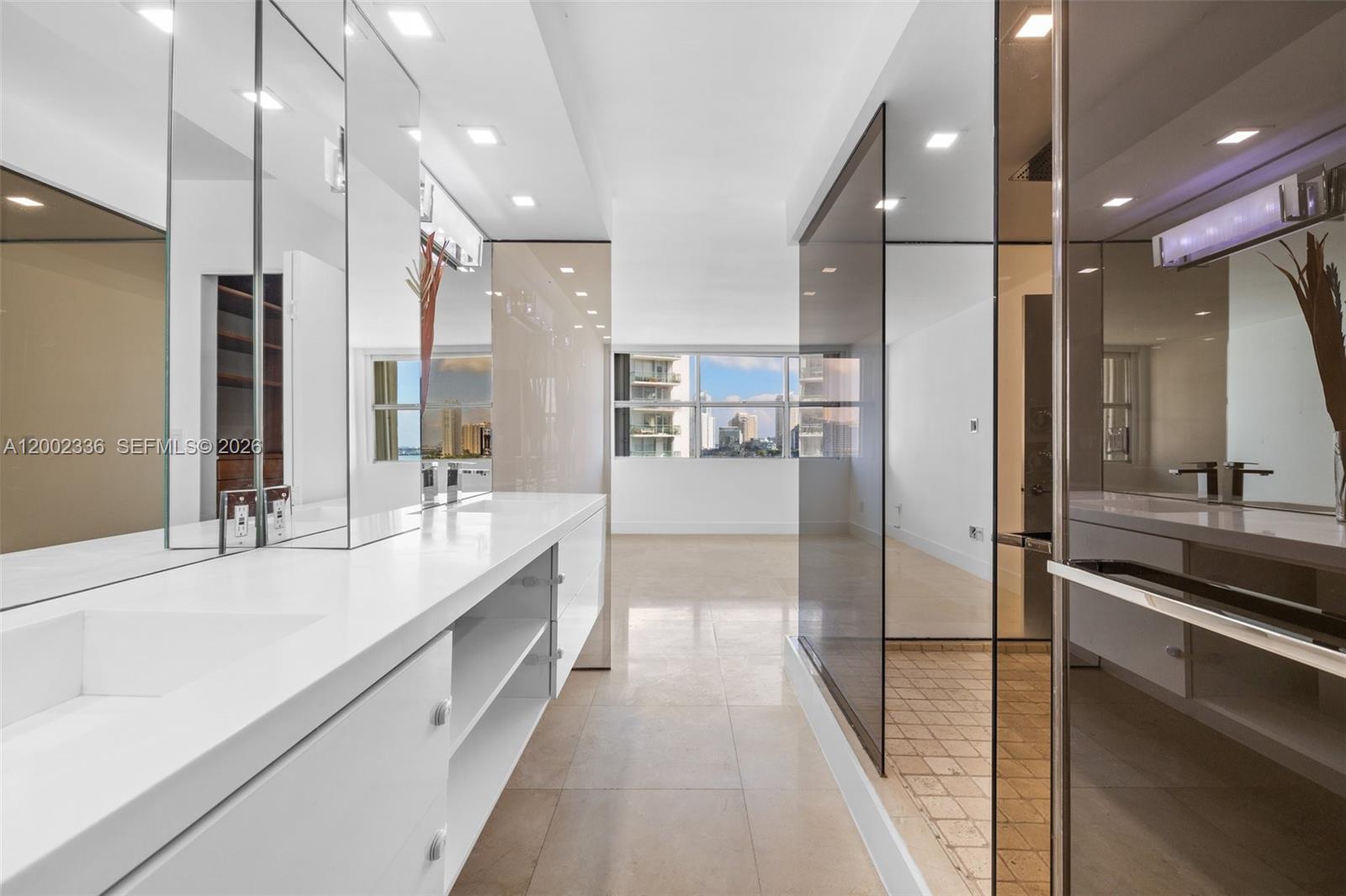 BAYSHORE PLACE CONDO - Residential