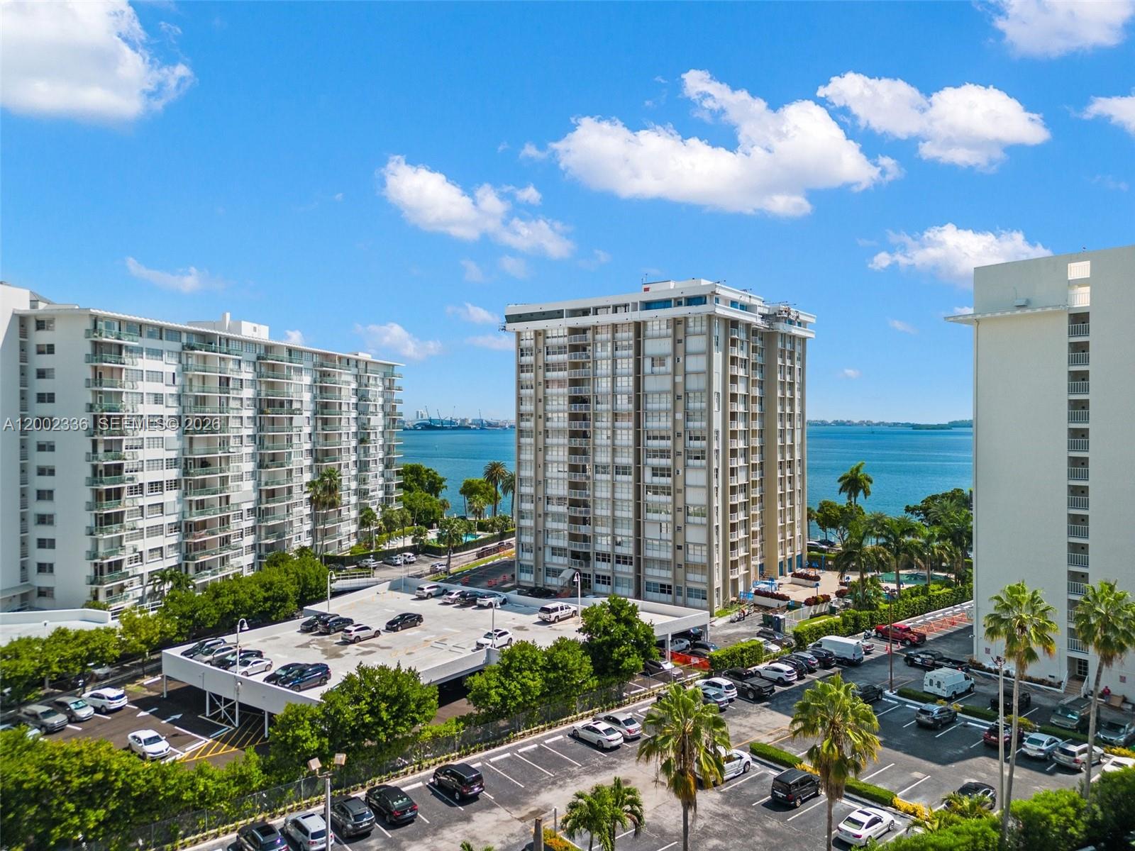 BAYSHORE PLACE CONDO - Residential