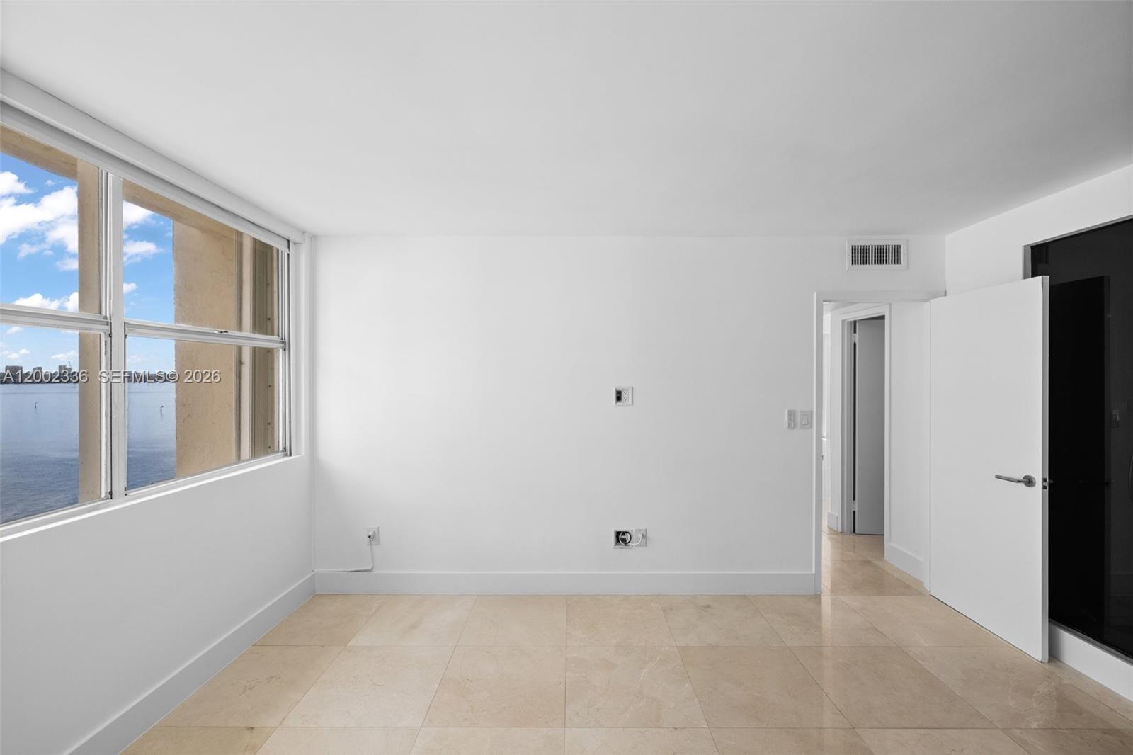 BAYSHORE PLACE CONDO - Residential