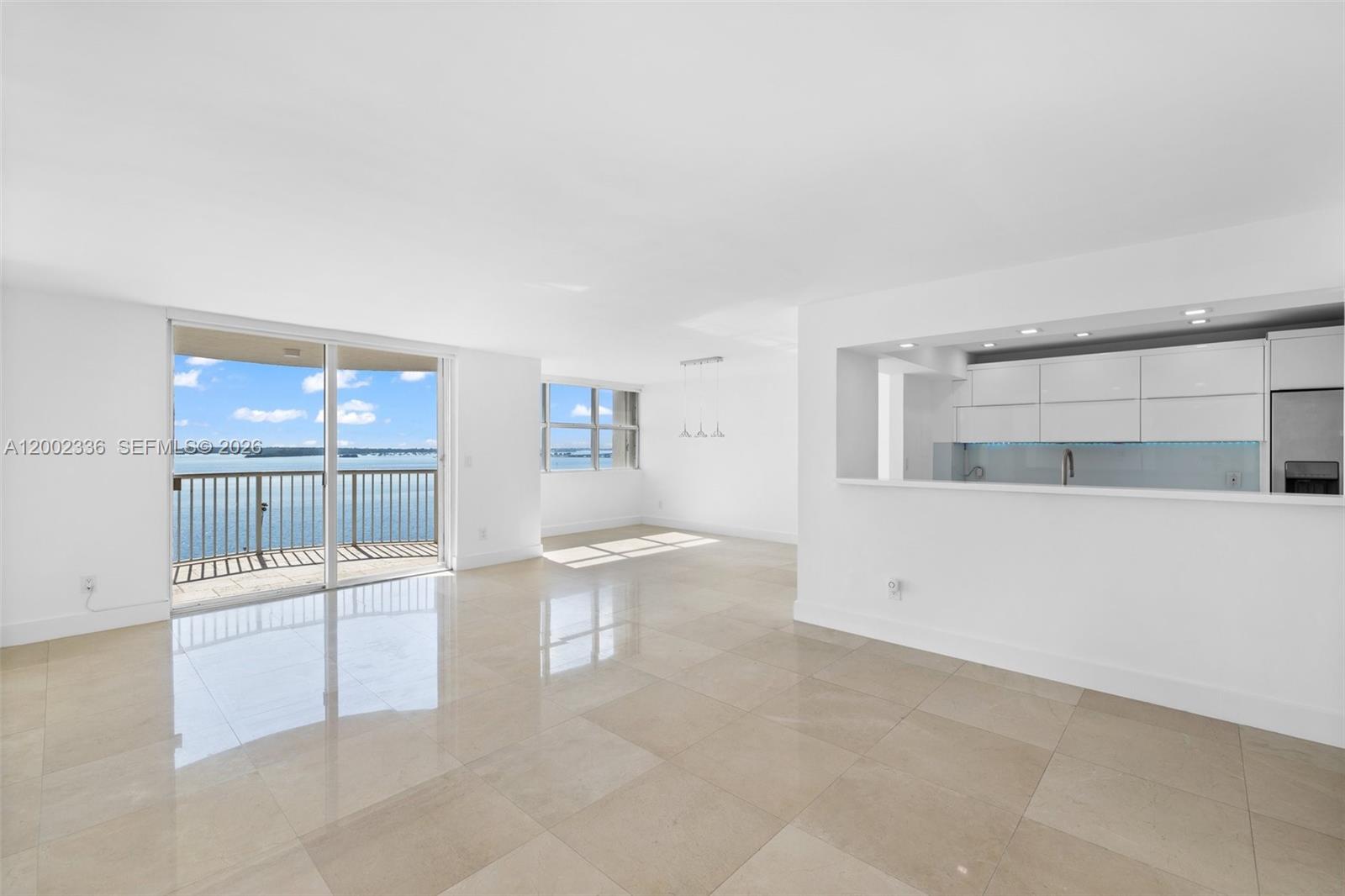 BAYSHORE PLACE CONDO - Residential