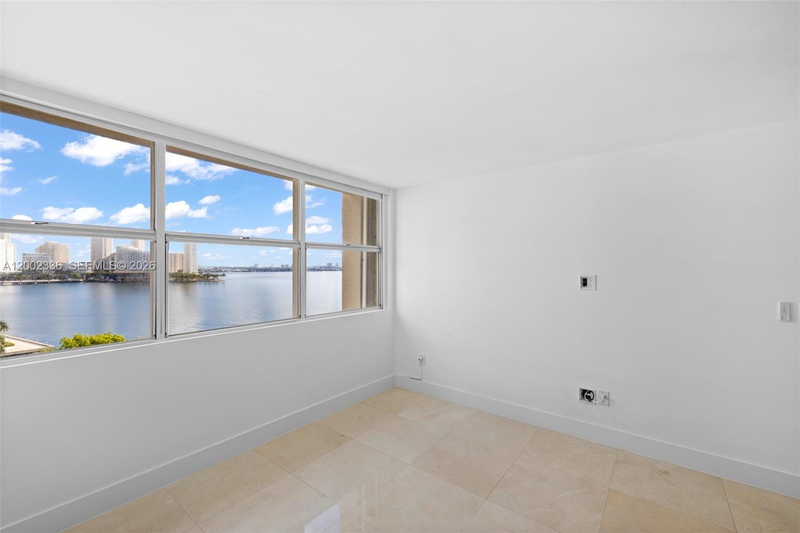 BAYSHORE PLACE CONDO - Residential