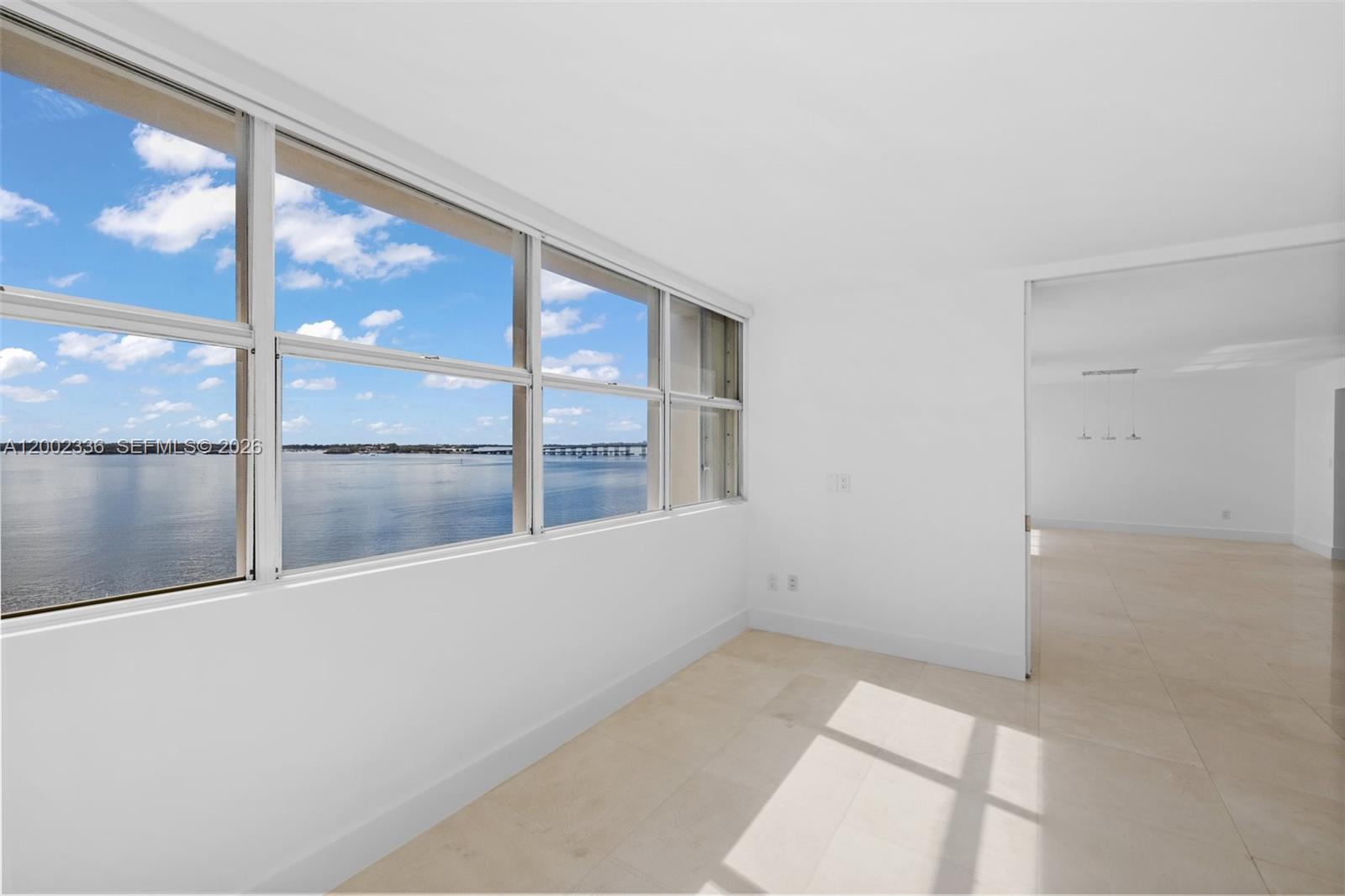 BAYSHORE PLACE CONDO - Residential