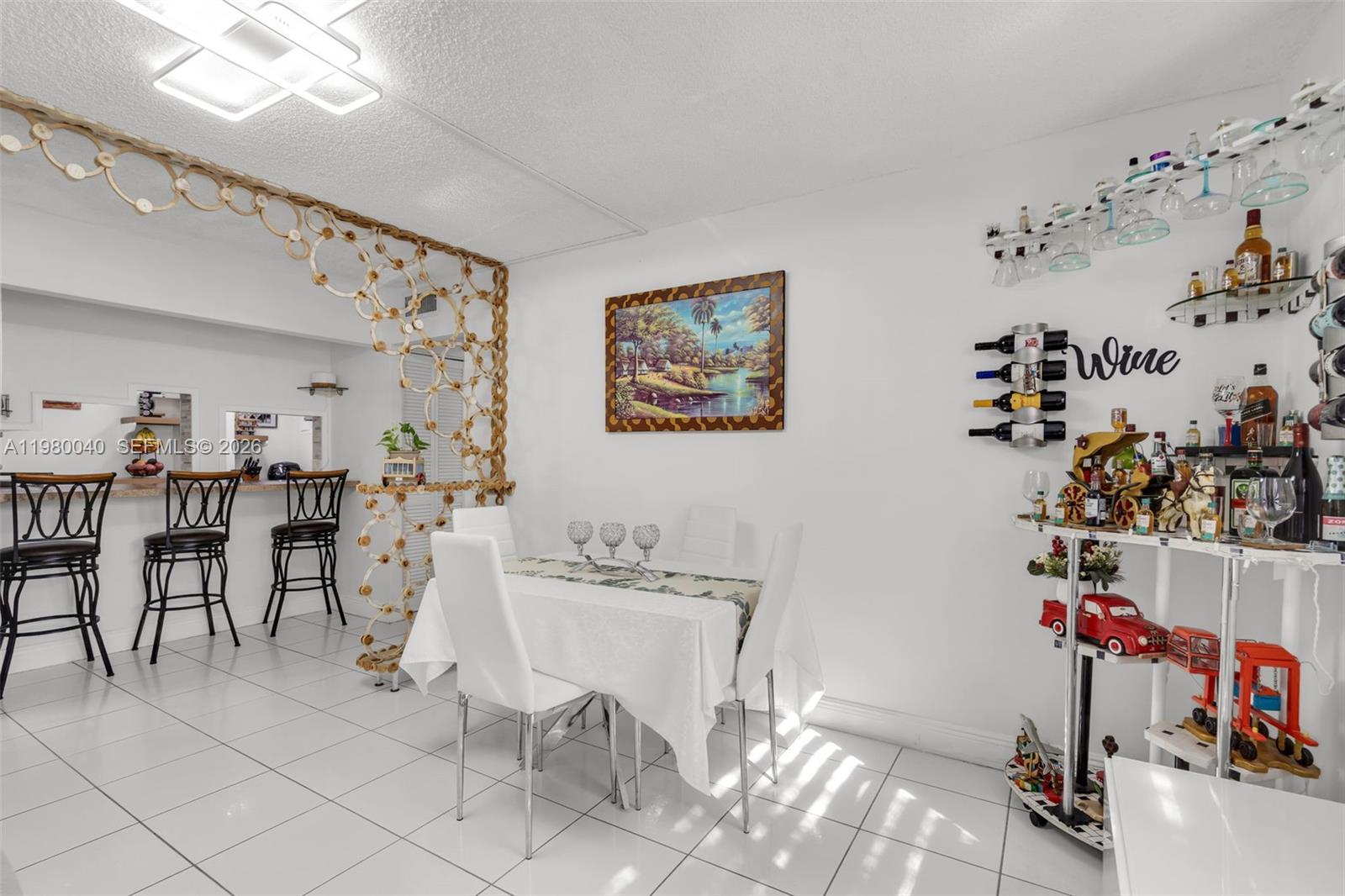 SUMMIT CHASE CONDO - Residential