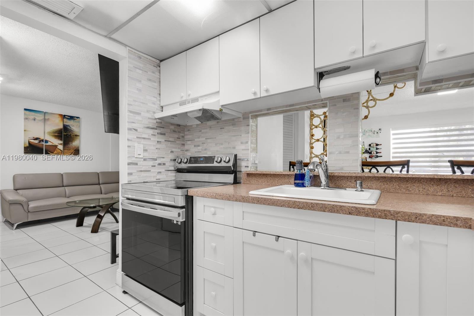 SUMMIT CHASE CONDO - Residential