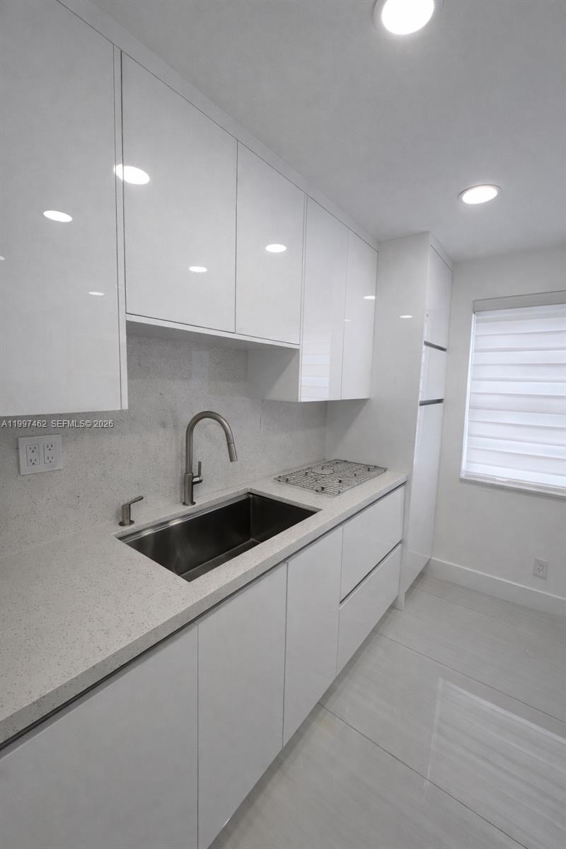 PLANTATION ROYAL SECTION - Residential Lease