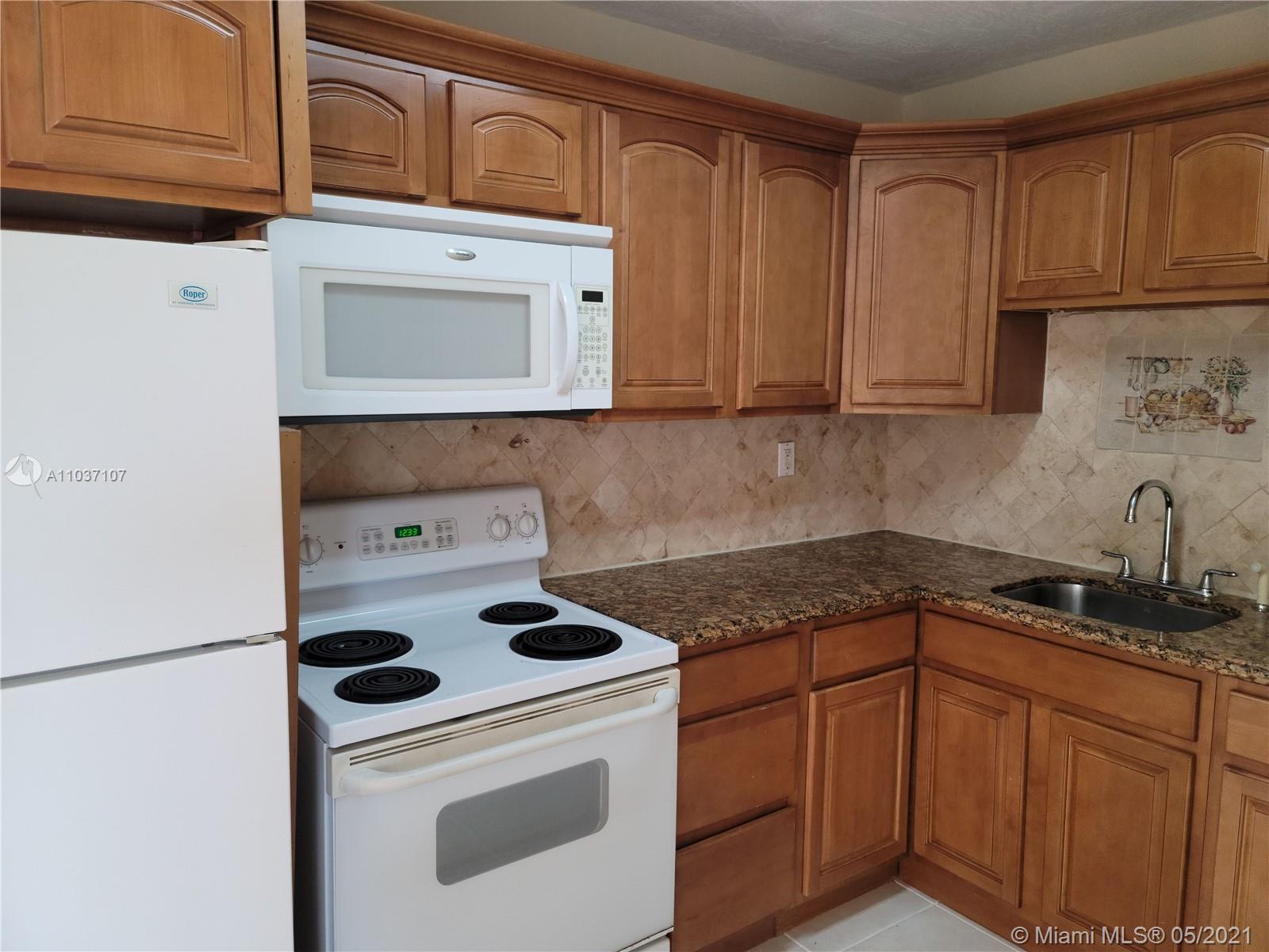 MIAMI PARADISE CONDO - Residential Lease