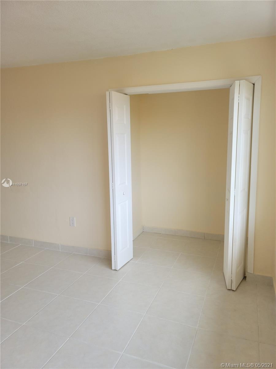 MIAMI PARADISE CONDO - Residential Lease