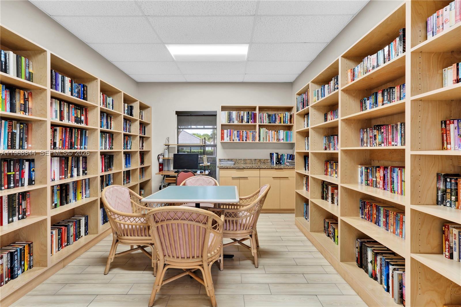 TOWNGATE CONDO SEVEN - Residential