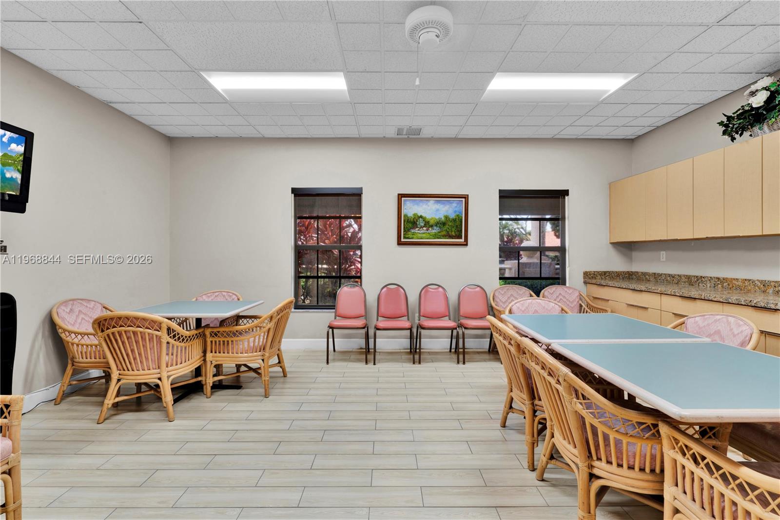 TOWNGATE CONDO SEVEN - Residential