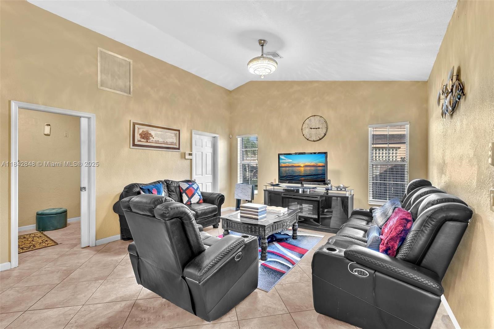 CRESTWOOD UNIT 1 PL 1 - Residential