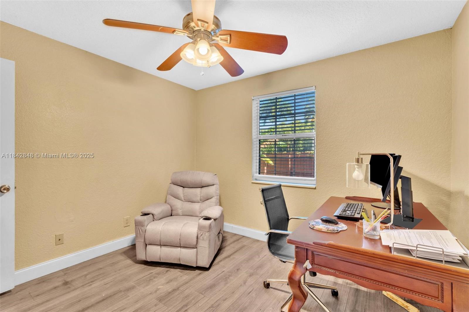 CRESTWOOD UNIT 1 PL 1 - Residential