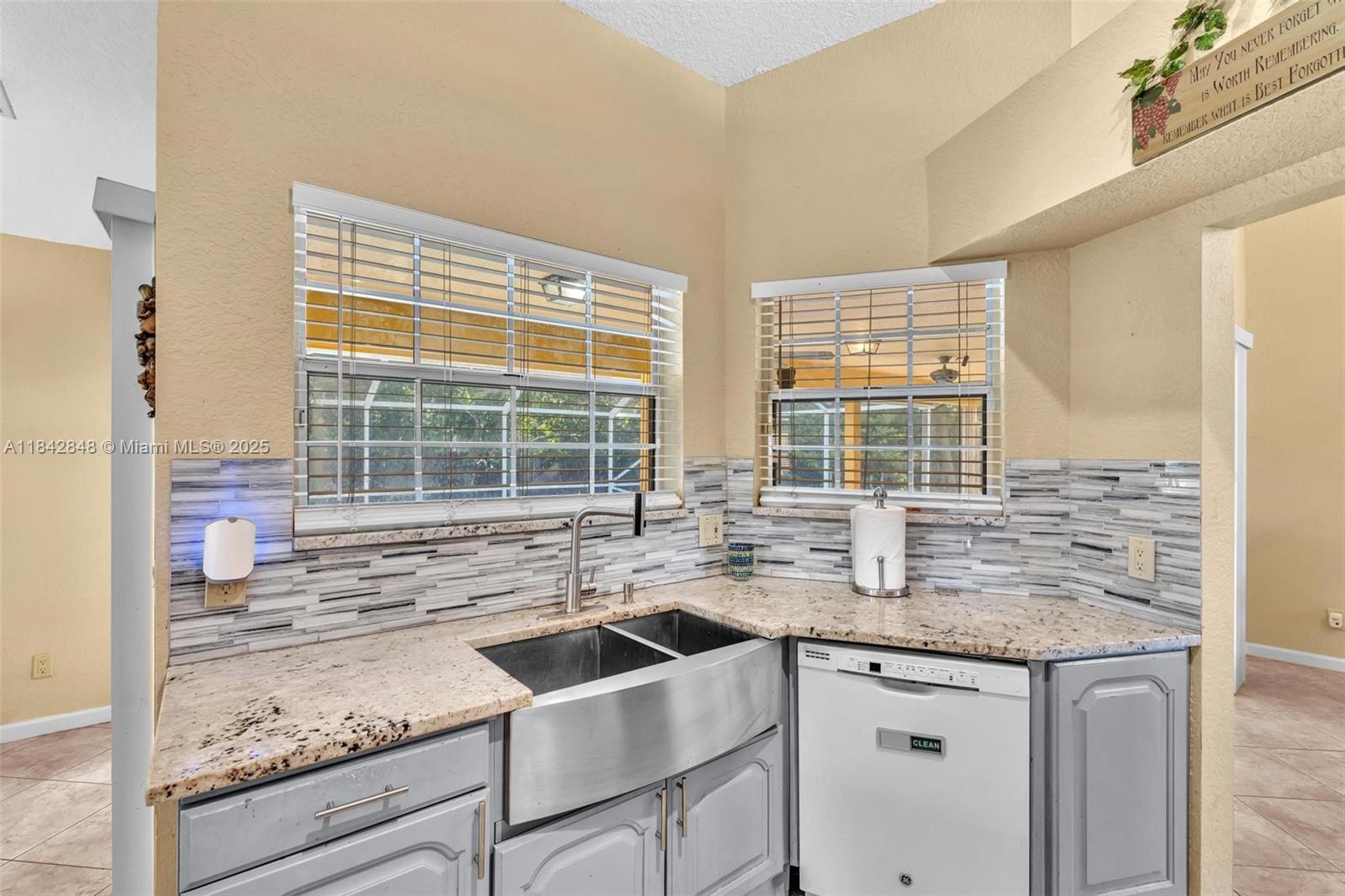 CRESTWOOD UNIT 1 PL 1 - Residential