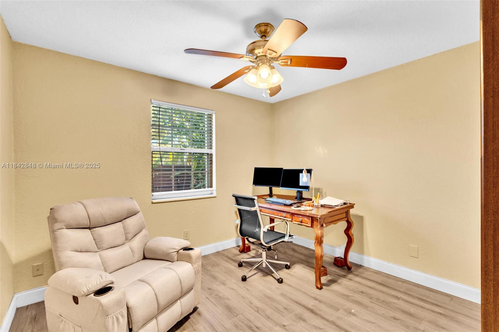 CRESTWOOD UNIT 1 PL 1 - Residential