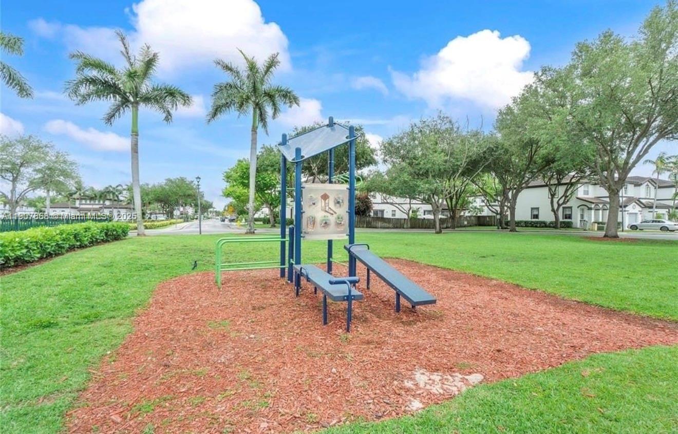 DORAL ISLES NORTH SEC TWO - Residential Lease