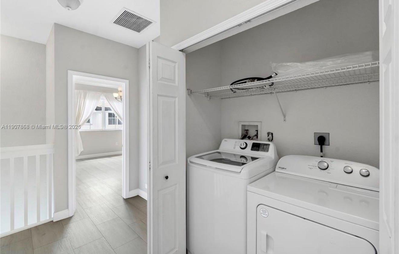 DORAL ISLES NORTH SEC TWO - Residential Lease